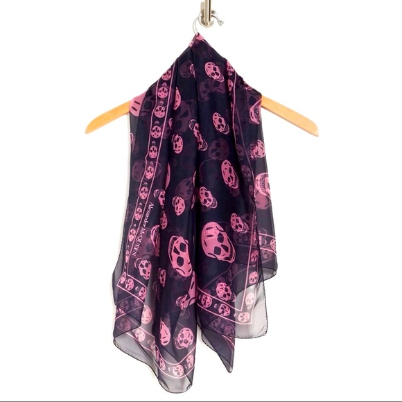 Alexander McQueen Classic Signature Sheer Navy & Pink Chiffon Silk Skull Scarf - Picture 3 of 5